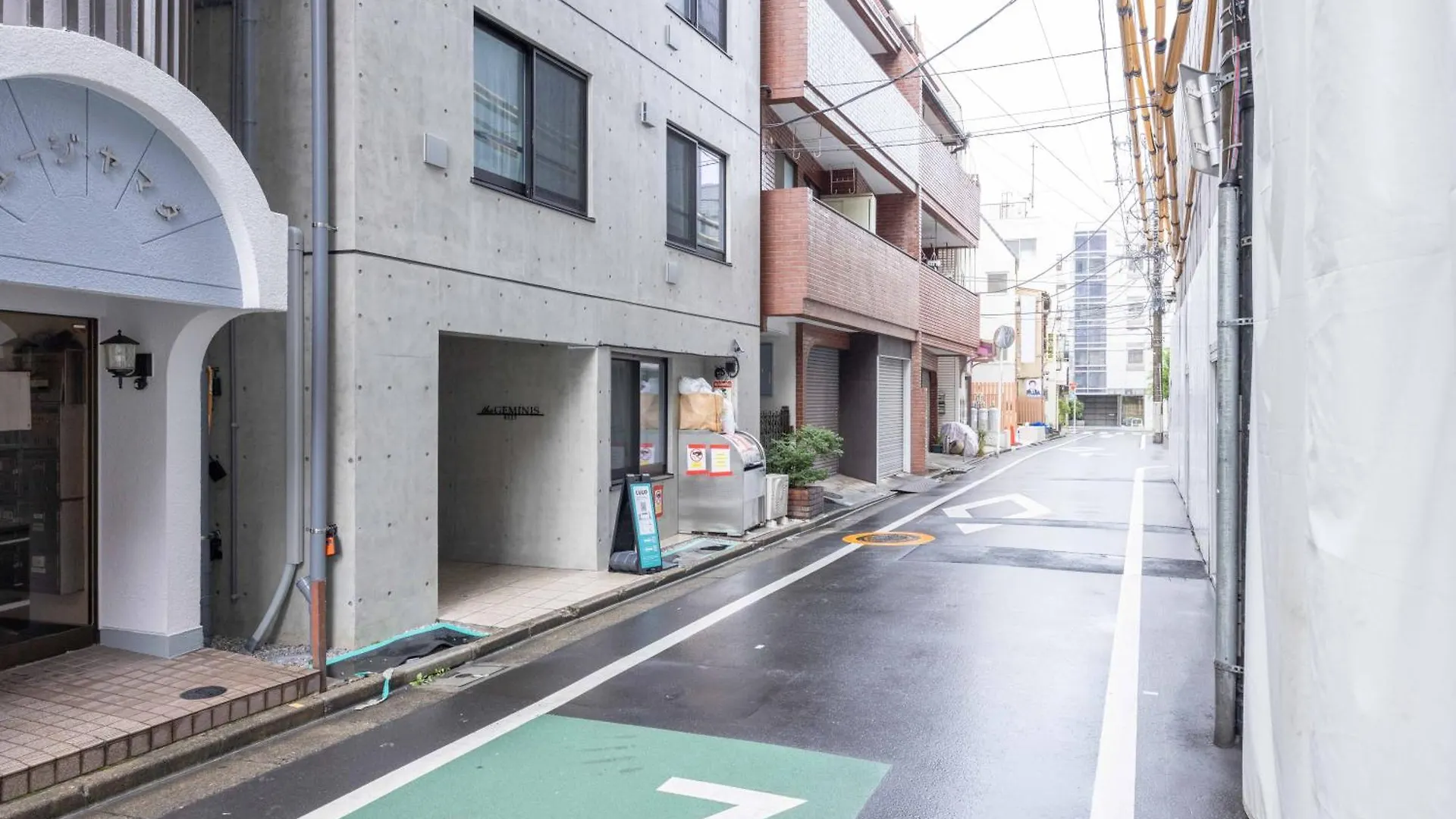 ジェミニス池袋303 Apartment Tokyo 0*,